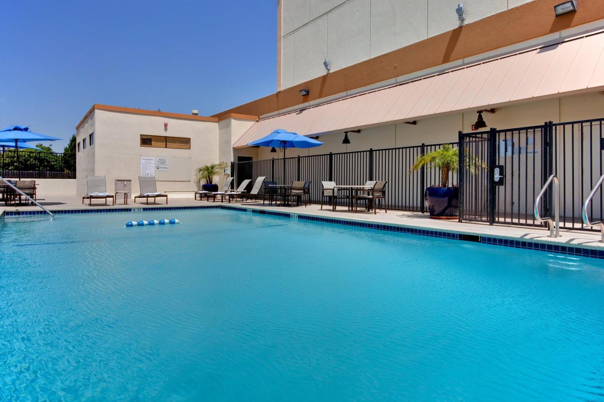 Holiday Inn Los Angeles - Lax Airport By Ihg — Foto 2